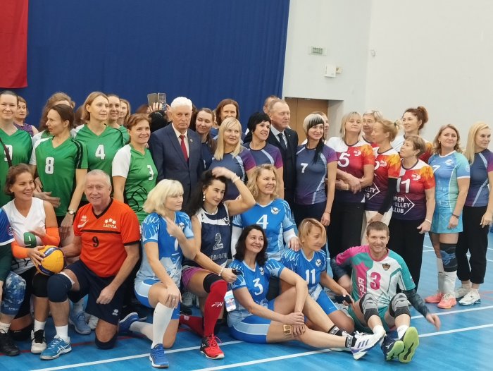 13-й традиционный, волейбольный, рождественский турнир среди ветеранов спорта