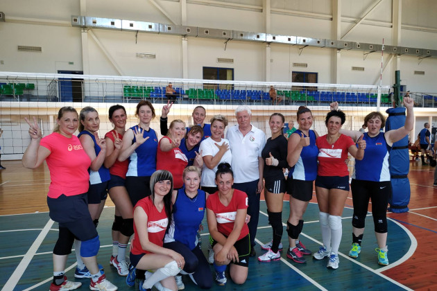 С 25 по 27 июня в г. Мяделе прошел XII международный турнир по волейболу.