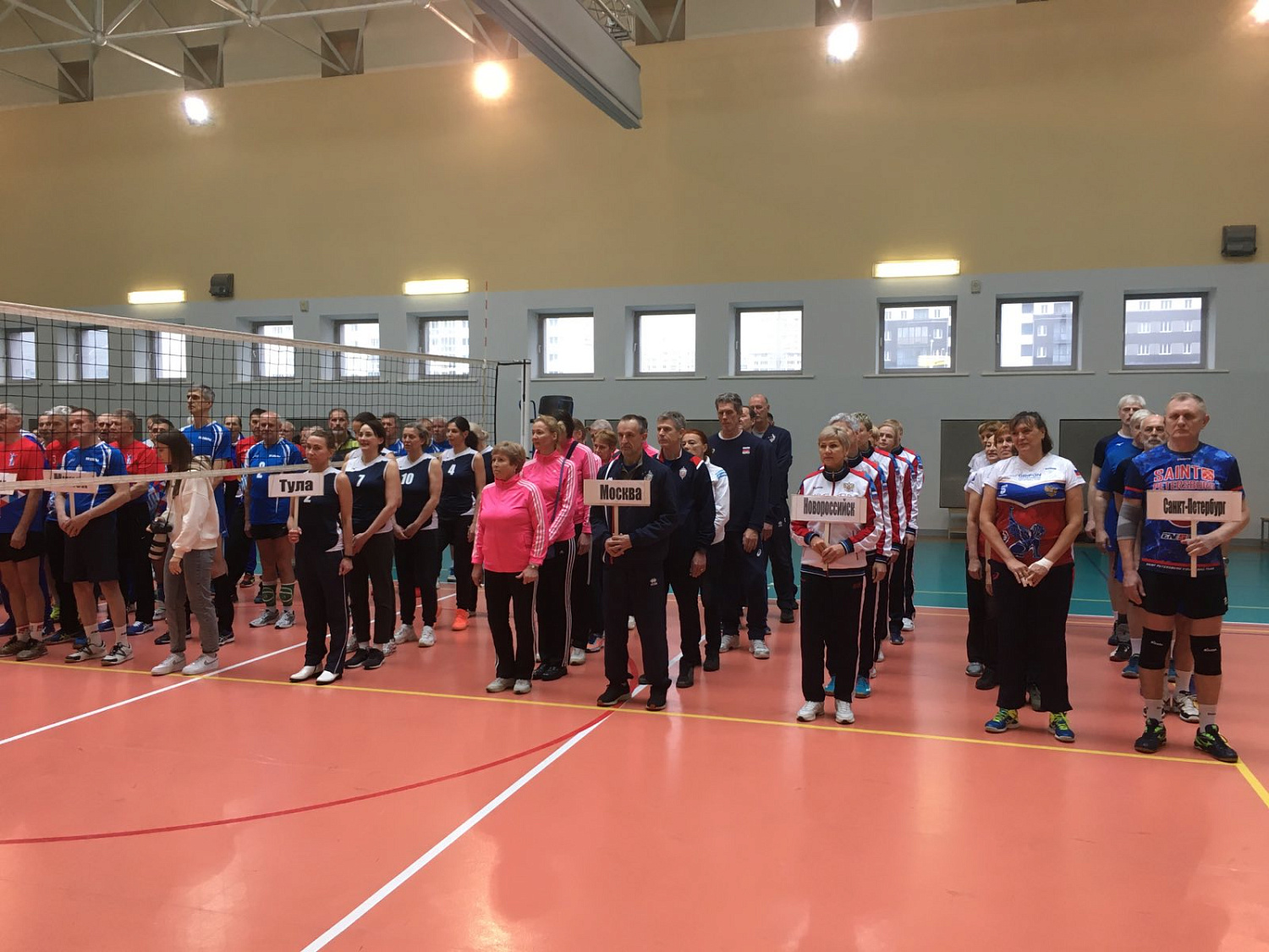 22-24 апреля 2022 года был проведен международный турнир ветеранов по волейболу среди мужских и женских команд городов-героев, посвященный 77-ой годовщине Победы в Великой Отечественной Войне