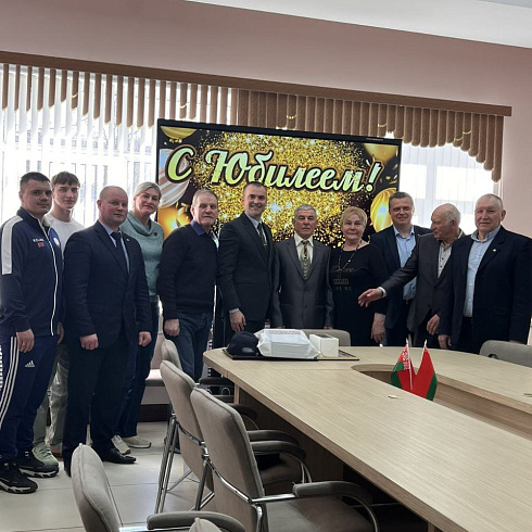 Поздравили Анатолия Ивановича Домашнева